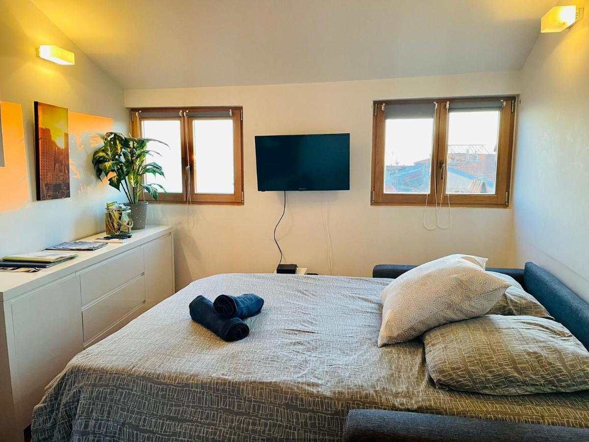 Ferienwohnung Gilly 4 - Exceptional 2Beds, Sea View, Modern,A/C, Old Town Nizza Exterior foto